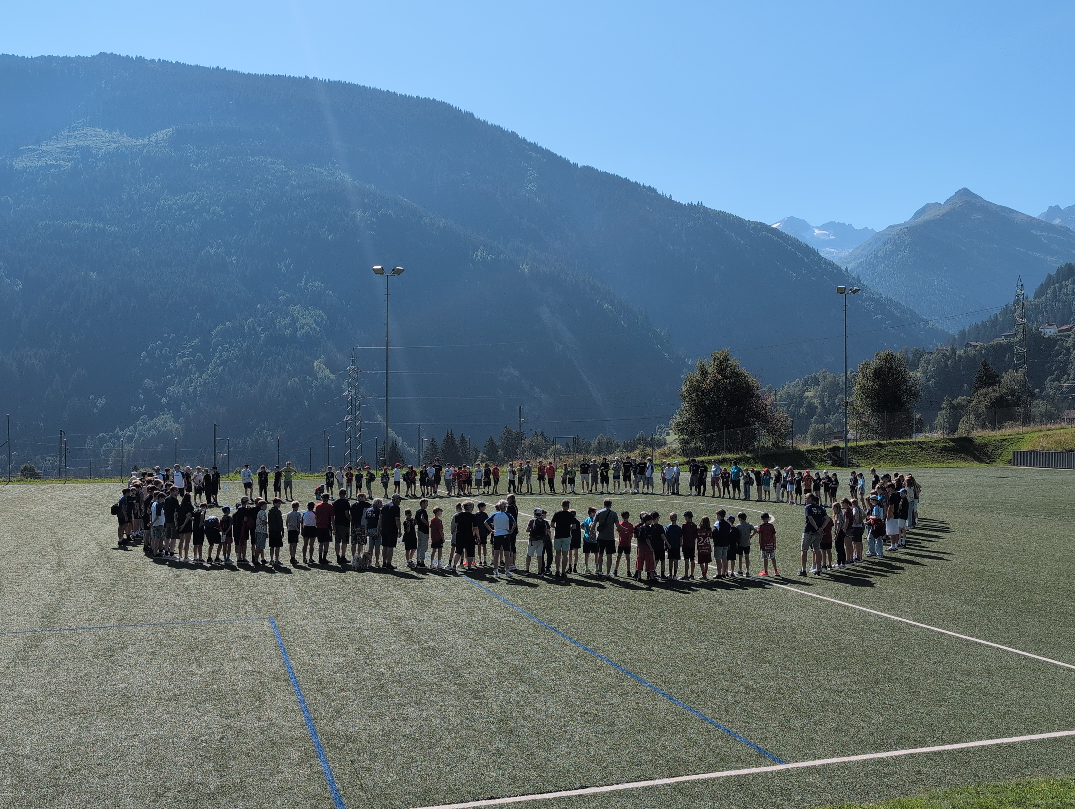 202508092025103046401